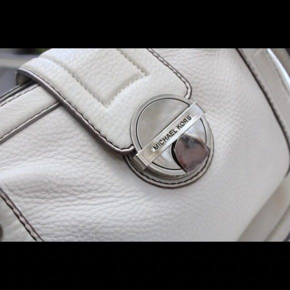 Michael Kors tote bag - Picture 3 of 15